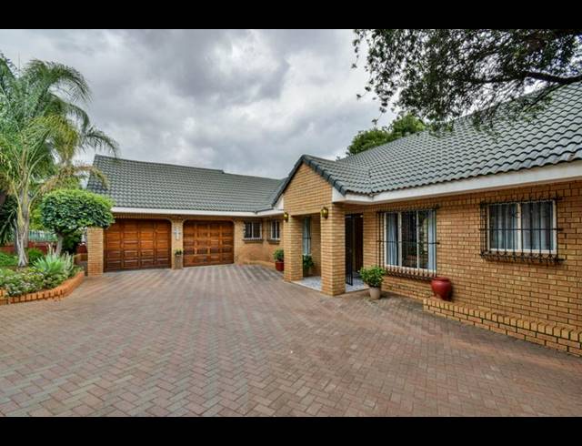 4 BEDROOM HOUSE FOR SALE IN WONDERBOOM